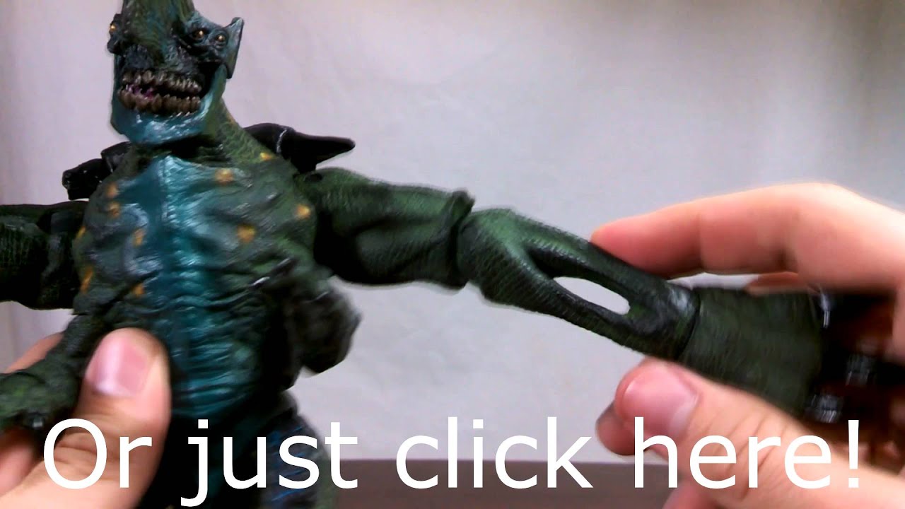 NECA Pacific Rim Deluxe Axehead Review