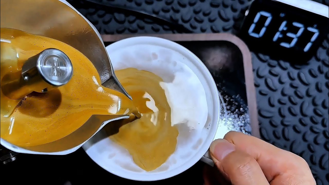 Pouring Perfection - Golden Moka Pot Coffee Flow
