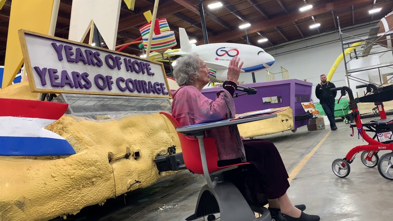 AVIXA WOMEN'S COUNCIL LOS ANGELES HOLIDAY EVENT 2019 - 1080