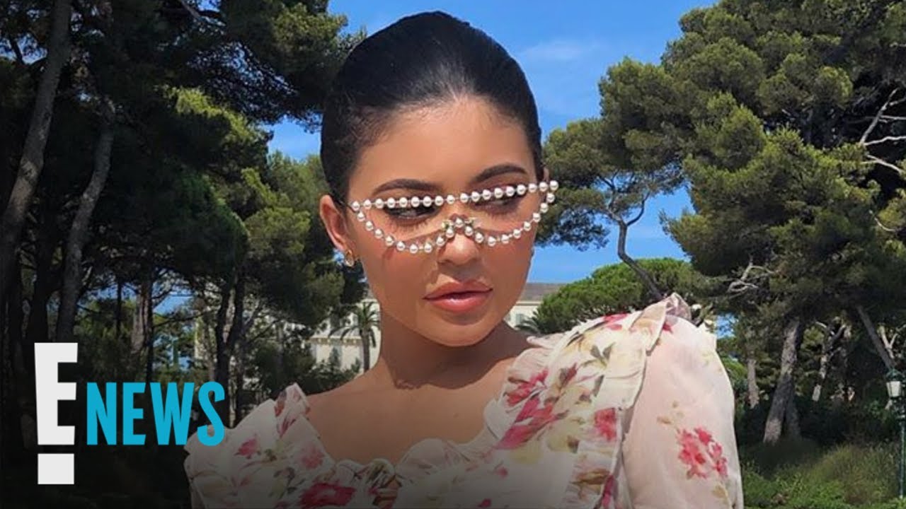 Kylie Jenner's 22nd Birthday Still Going Strong in France | E! News