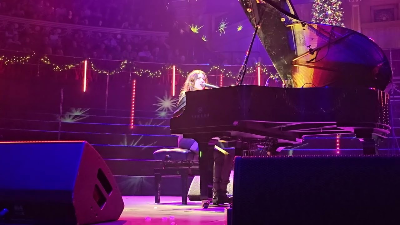 Birdy - I Wish I Was A Shooting Star (Live At Streets Of London Royal Albert Hall 13. December 2024)