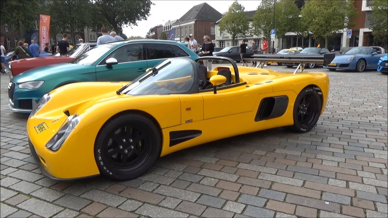 Ultima Can Am visits car event