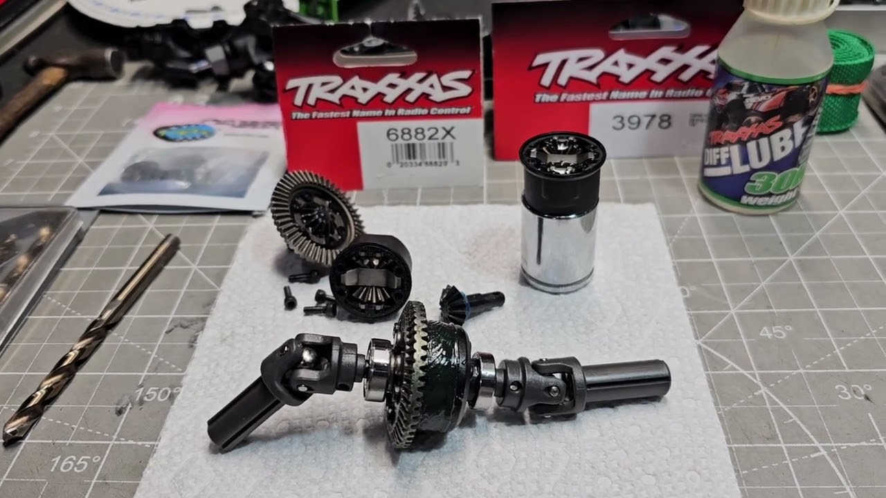 Traxxas Mini Maxx diff gear upgrade to 13/37