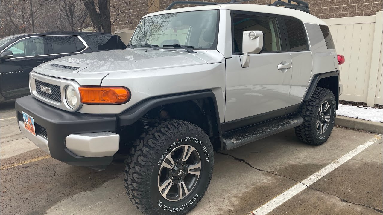 FJ cruiser gets a 3” lift and 33” tires