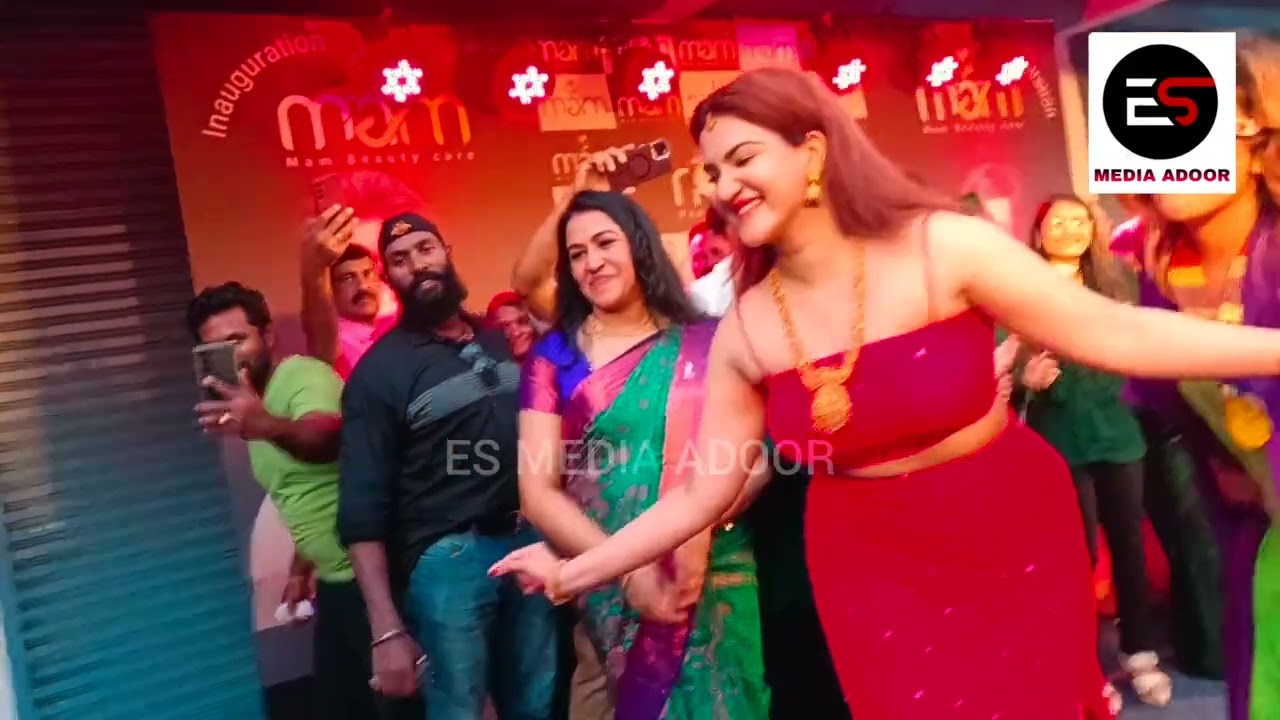 ഹണി റോസിന്റെ ഡാൻസ് പൊളി 😍❤           #honeyrose #love honeyroseinsta #kerala #southindian #movie