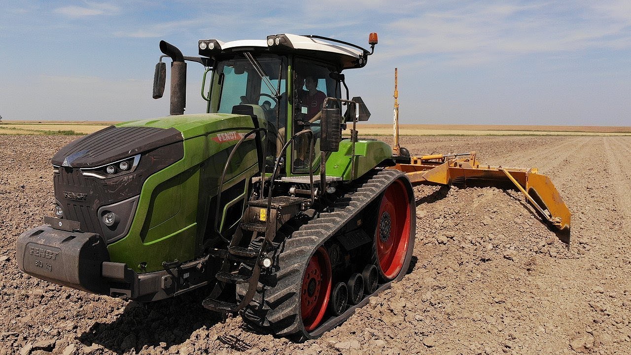 Kilveren Fendt 943 Vario MT met Bos Kilverbak bij loonbedrijf Klaas Fekkes