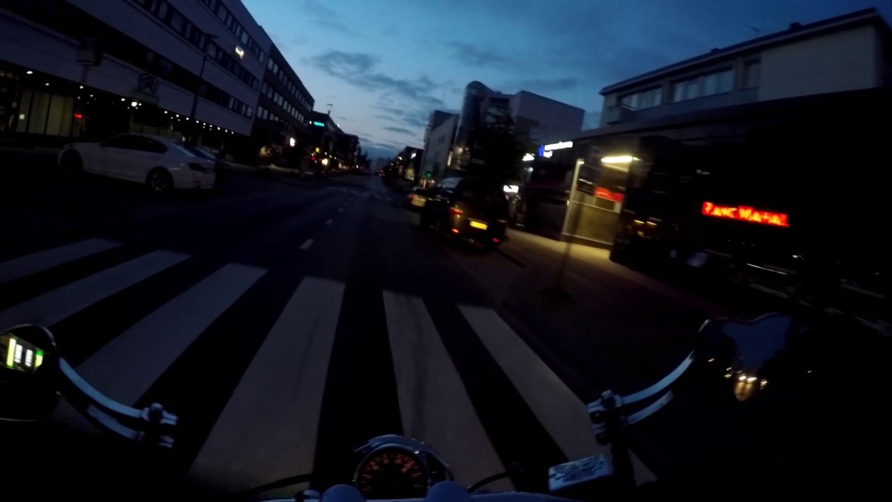 MotoVlog suomi #2 Konerikko ja y&ouml;llinen kohtaaminen