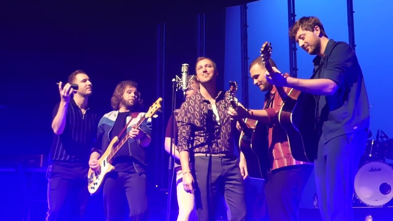 Bee Gees Forever by MainCourse / Medley