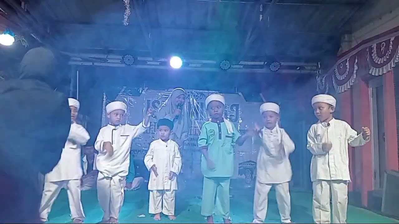 TARI ANAK Laki-Laki 