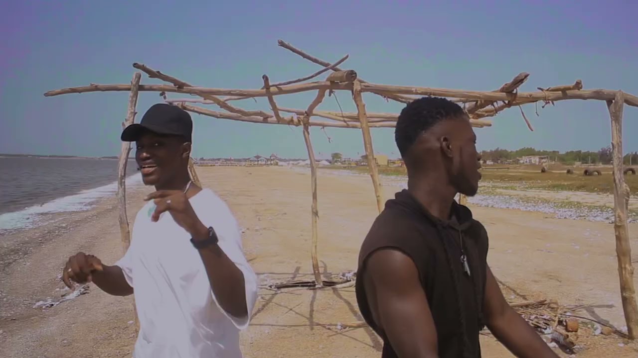 PACOTEN Feat DM-D (par dog)
