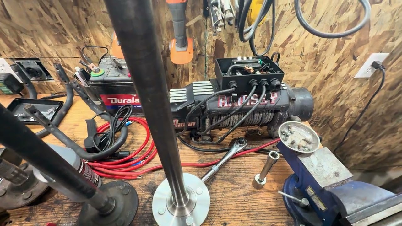 Yukon Ford 7.5&rdquo;/8.8&rdquo; 4 lug 28 spline axle comparison