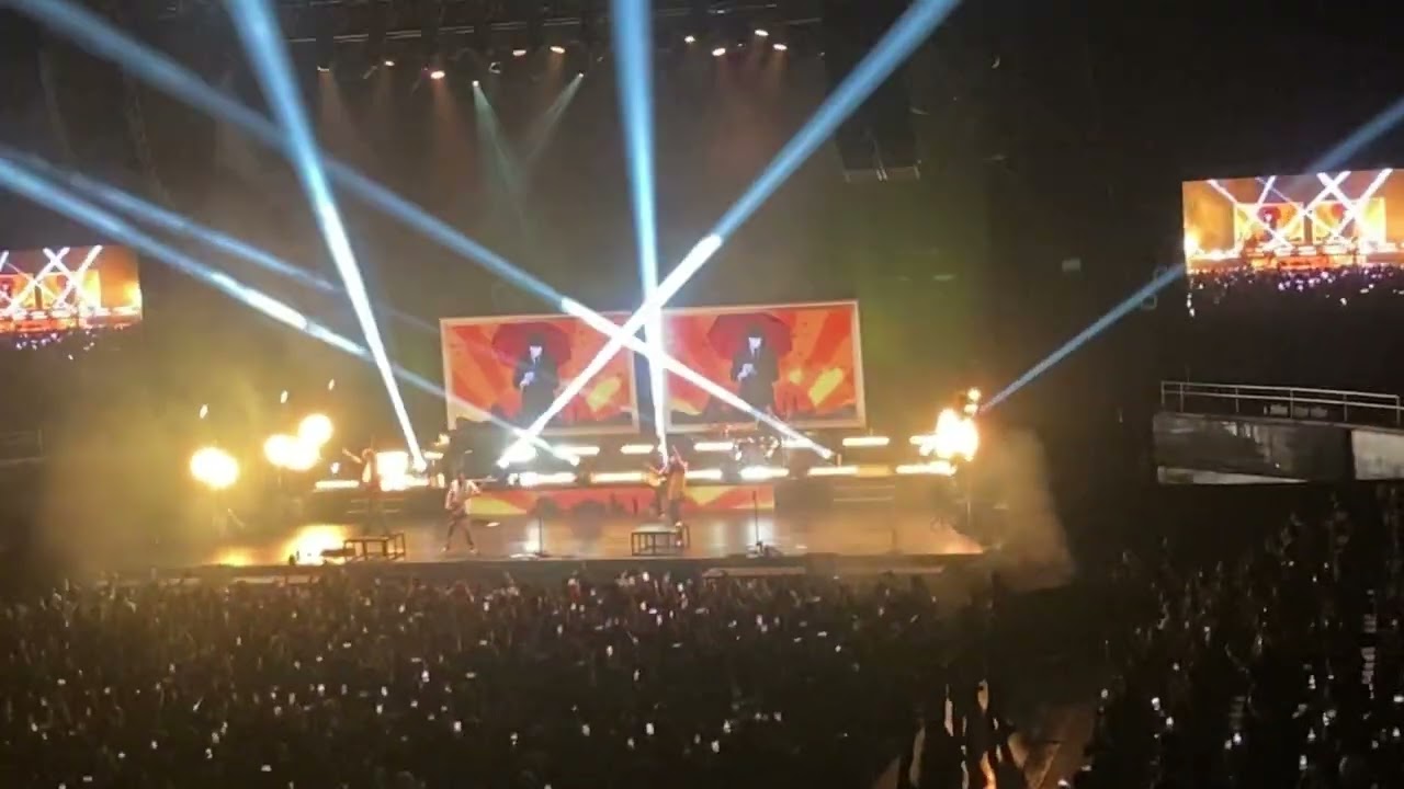 Jamie All Over - Mayday Parade #concert #band #livemusic