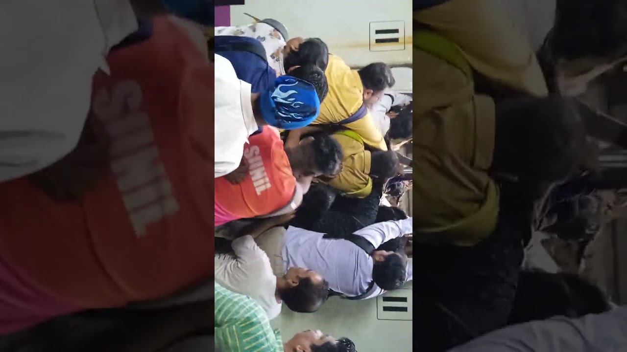 Thane Railway station 🔥 train accident 🔥