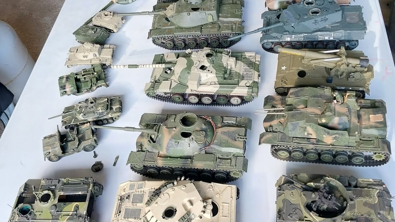 VINTAGE TANK MODEL KIT LOT (ebay auction starts tonight)