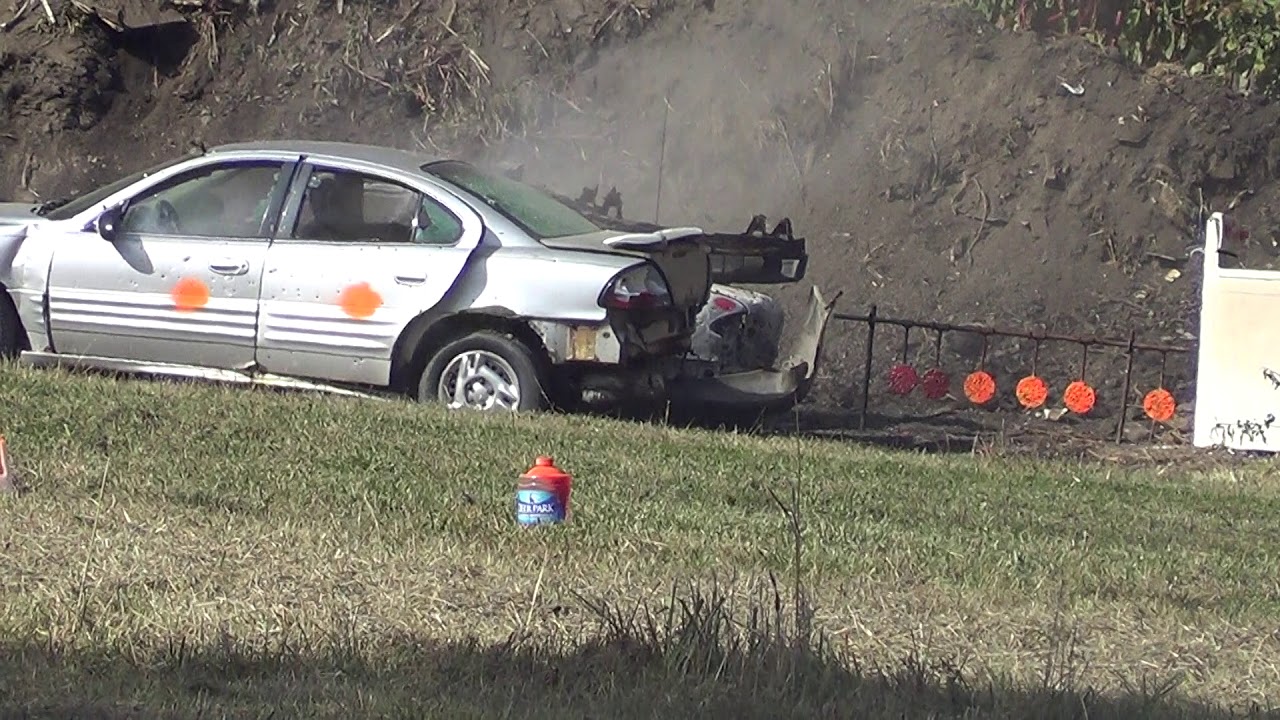 Mag-58 vs Pontiac Grand Am