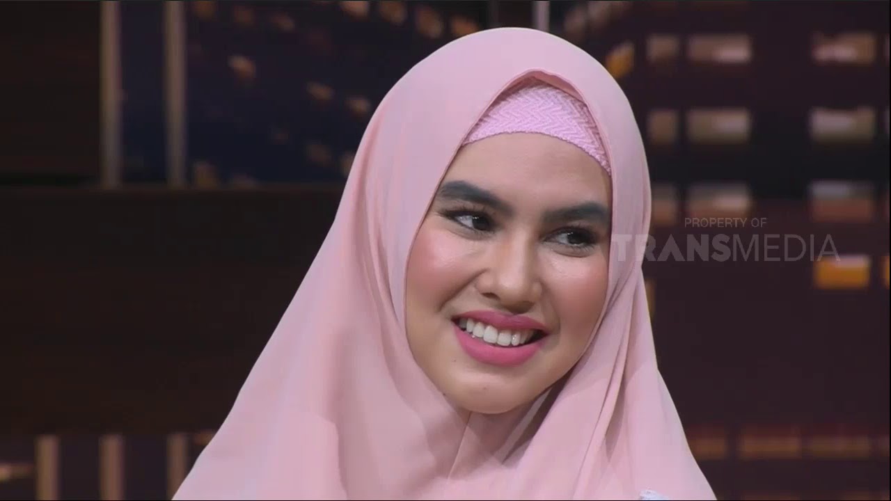 KISAH PILU KARTIKA SEBELUM BERHIJAB | HITAM PUTIH (10/05/18) 2-4