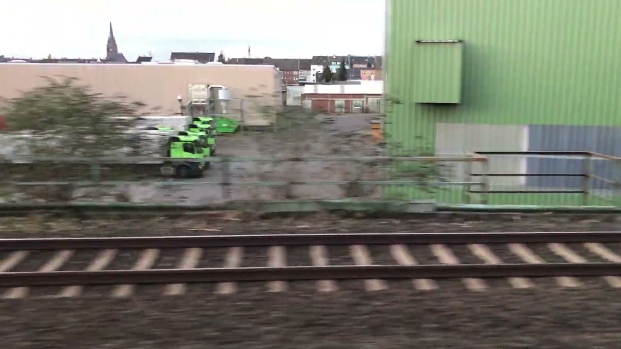 Zugfahrt mit RE7 von Krefeld Oppum nach Krefeld HBF