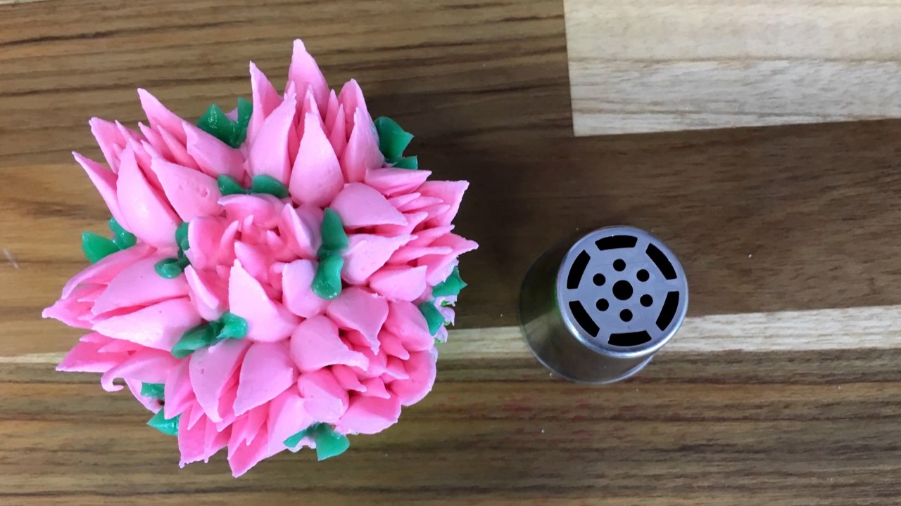 Cupcakes com Bicos Russo Mago