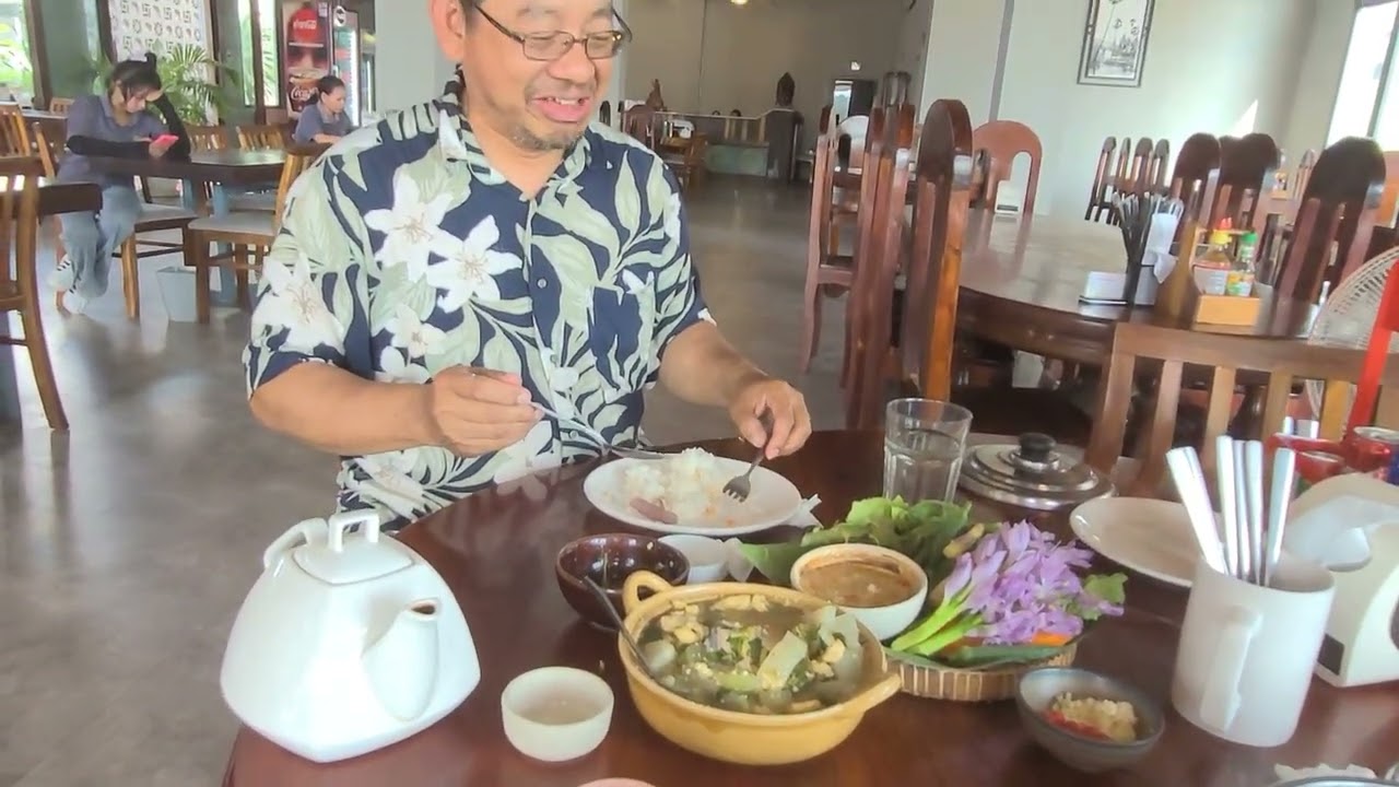 Khmer Food in Kompong Chhnang 