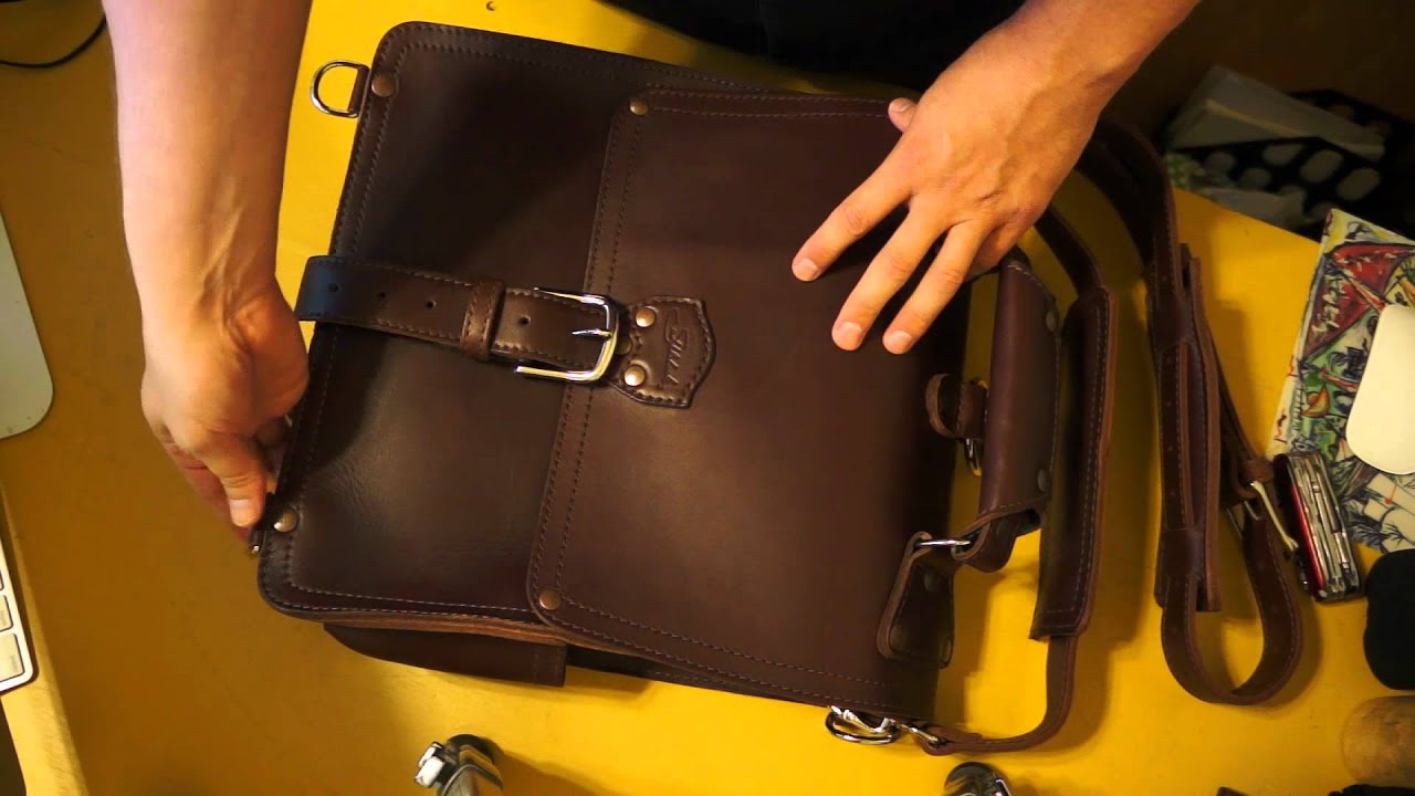 Unboxing Saddleback Leather Messenger Bag - ASMR