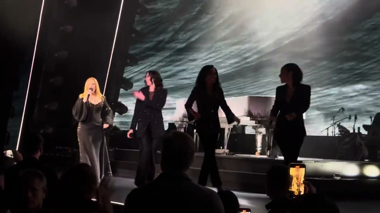 Final Rolling In The Deep @ Weekends With Adele Final Show November 23rd