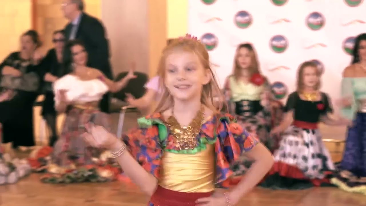 Попурри из цыганских танцев.  ZEMFIRA STUDIO - ЭДЕЛЬ. 7-й фестиваль 