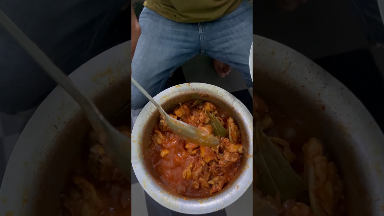 Home Tour 😂✨ Eddi Raja Chiken Spicy 🥵 #streetfood #shortsvideo #food #hyderabadi 🥹