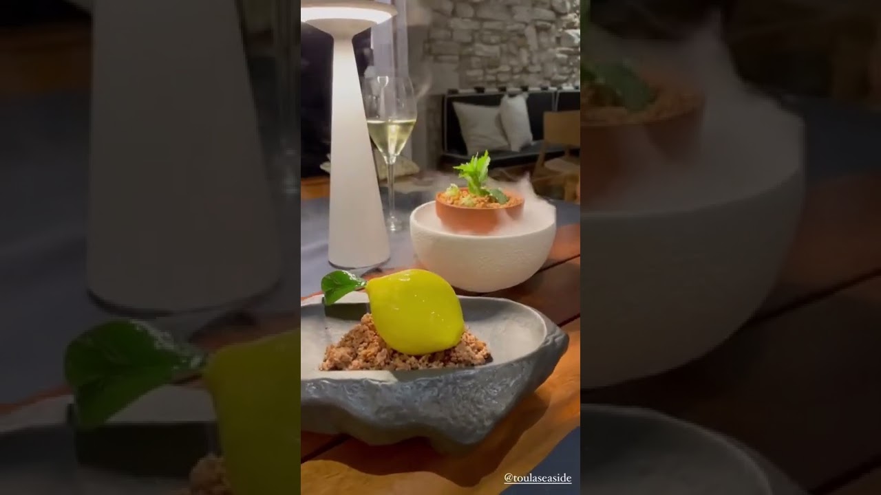 One-tap reservations at the best restaurants in Corfu island with TheList app 📲