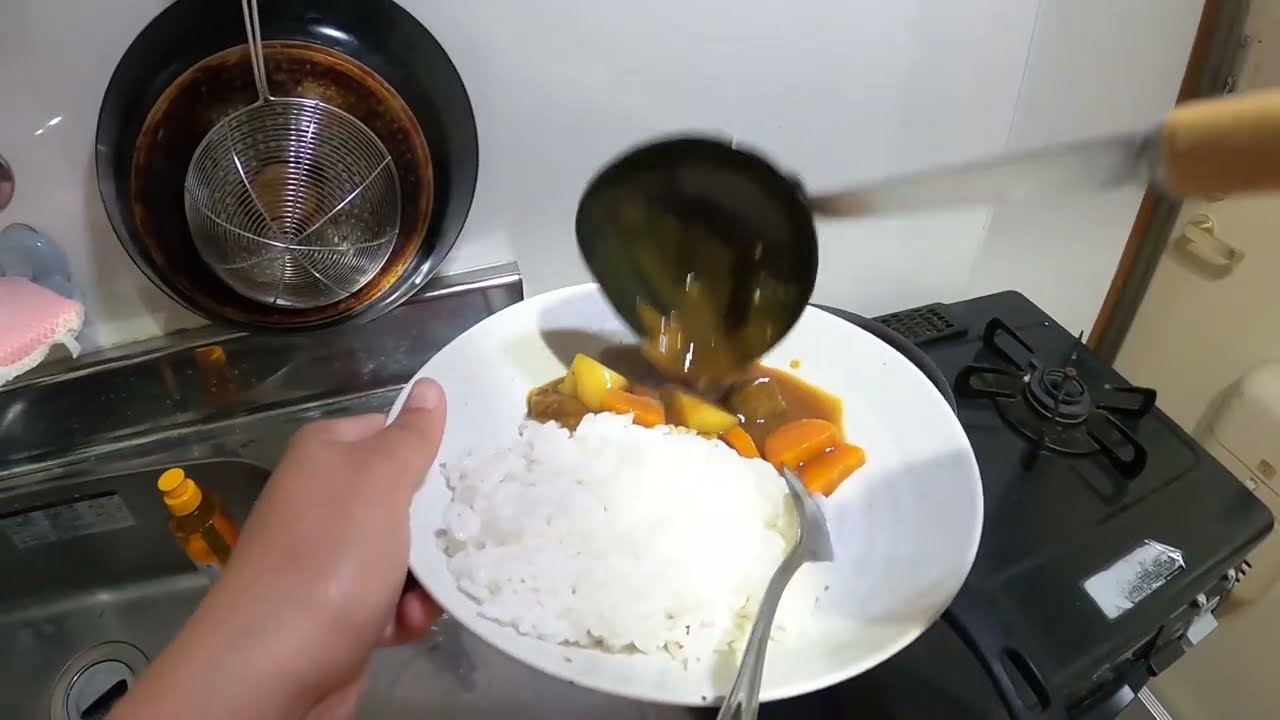 Living In Japan | Cooking Curry and Make Fruit Salad on My Day Off