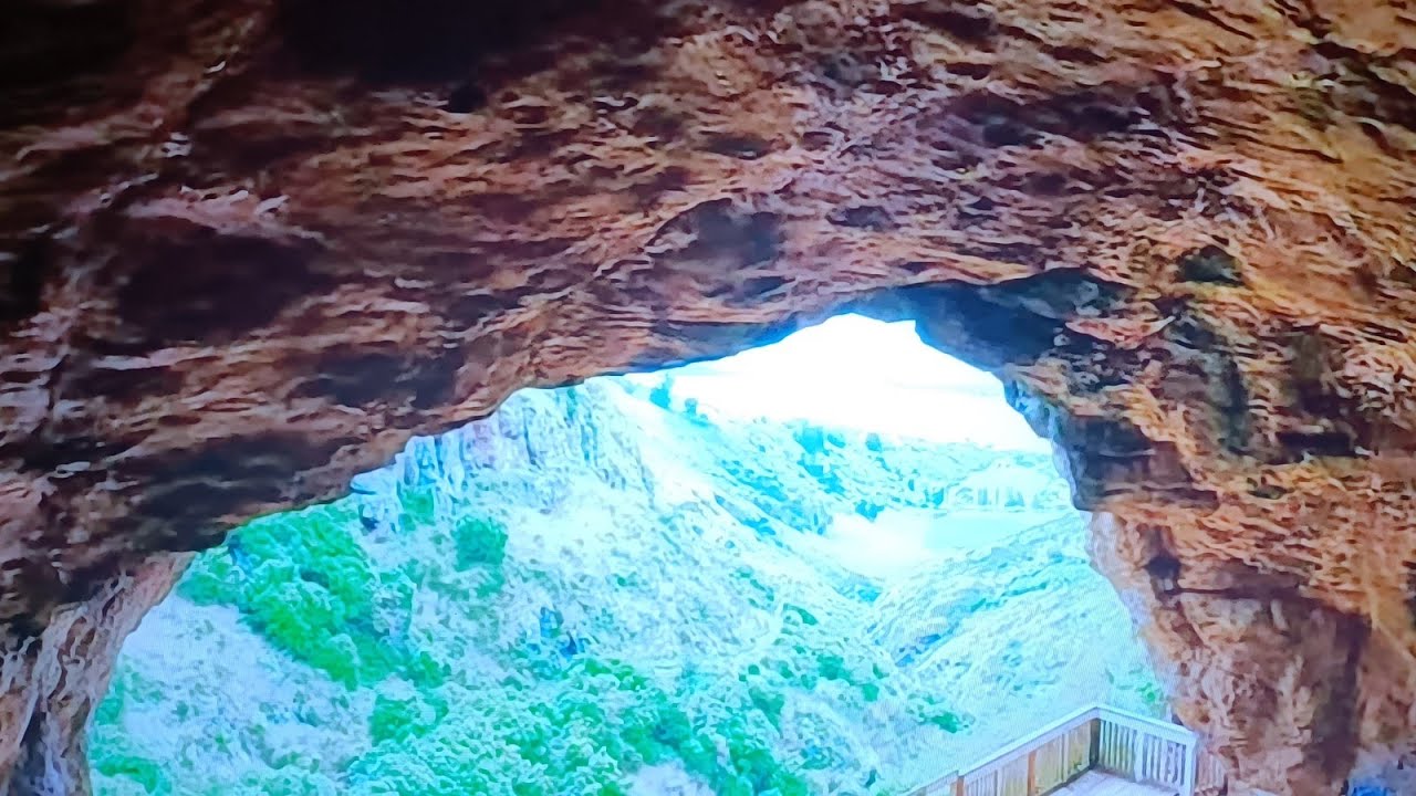 Monks Cave redcliffs Hidden Cave in New Zealand | Lost in Time… . Redcliffs cave . 