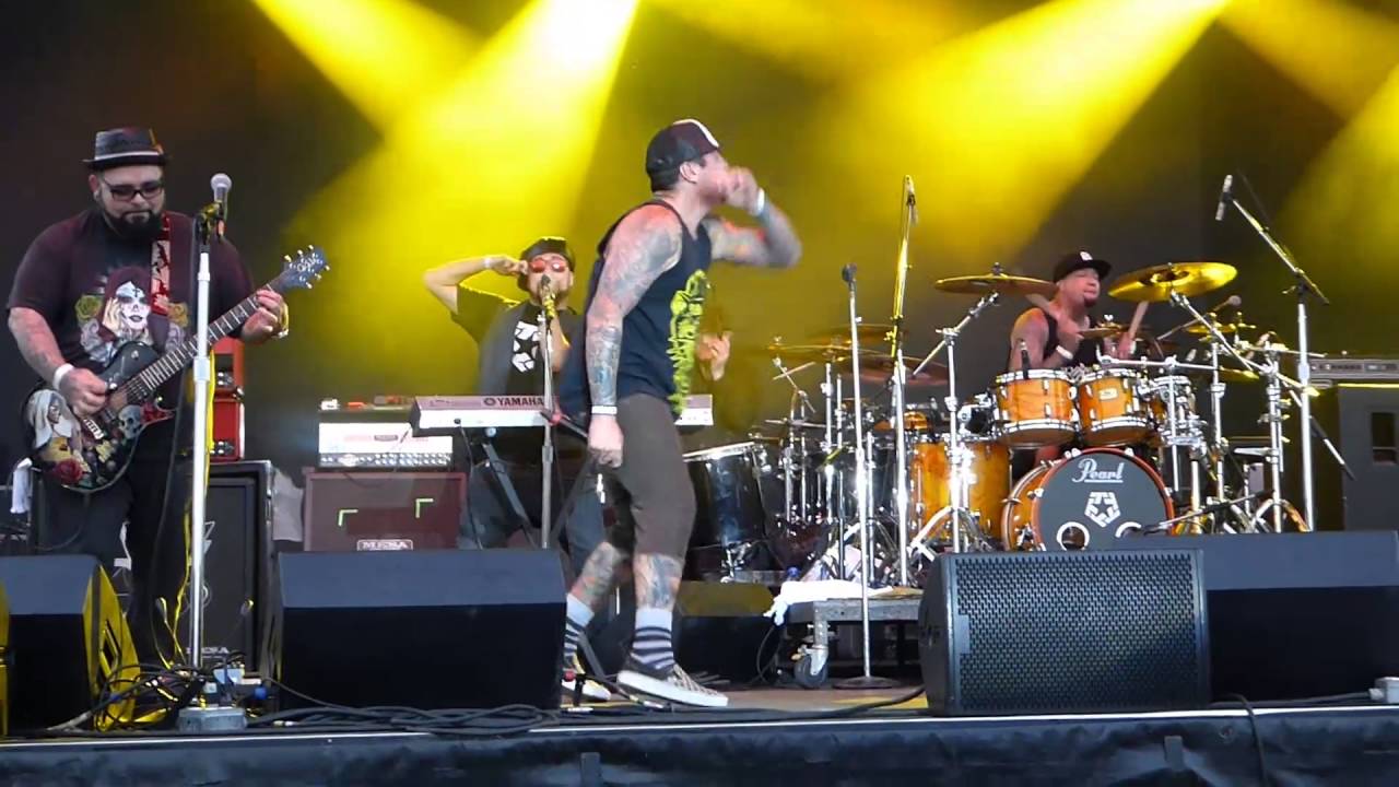 P.O.D. - Murdered Love LIVE Fiesta Oyster Bake San Antonio 4/18/15