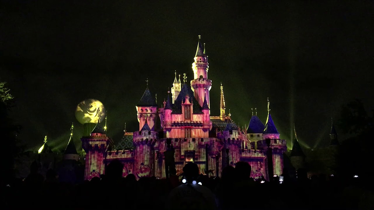 Disneyland's Halloween Screams 2019 (Show Only - No Fireworks)