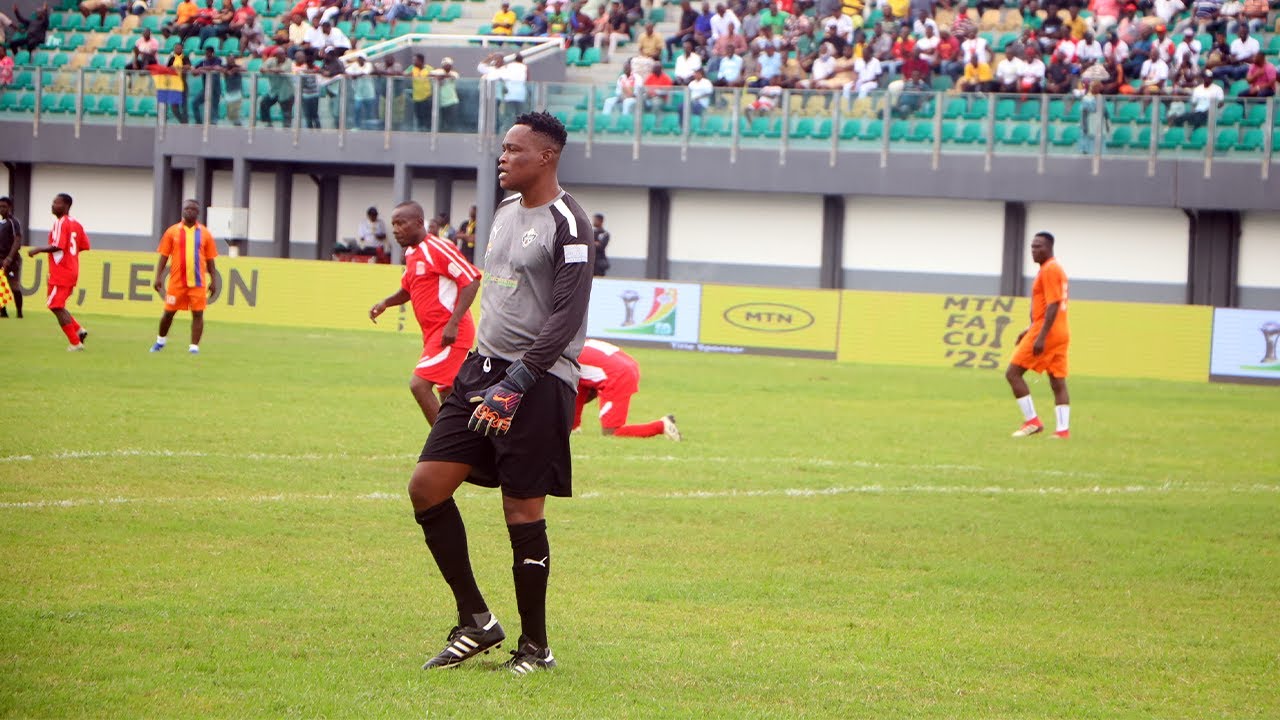 SAMMY ADJEI SAVES AGAINST KOTOKO LEGENDS