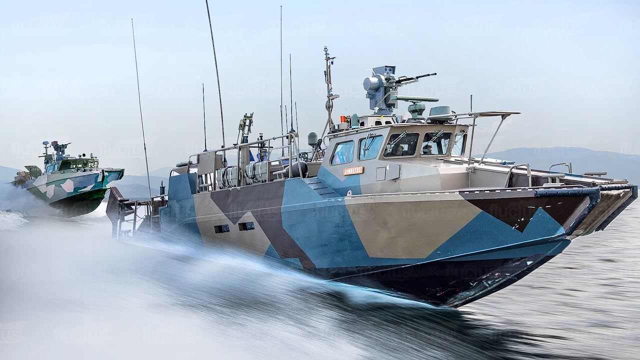 US Forces Pilot Swedish Monstrously Powerful Riverine Boats at Full Speed