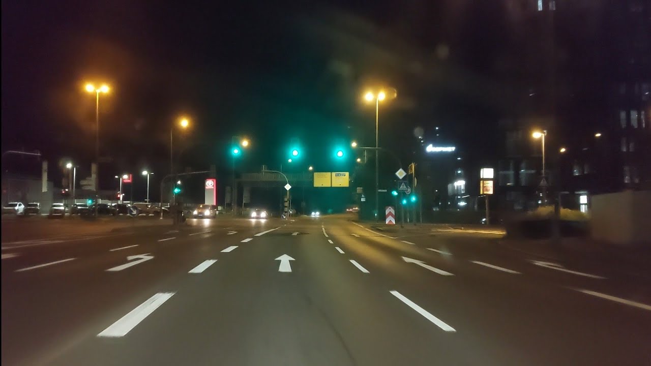 a night drive from Frankfurt to Eschborn over highway A648