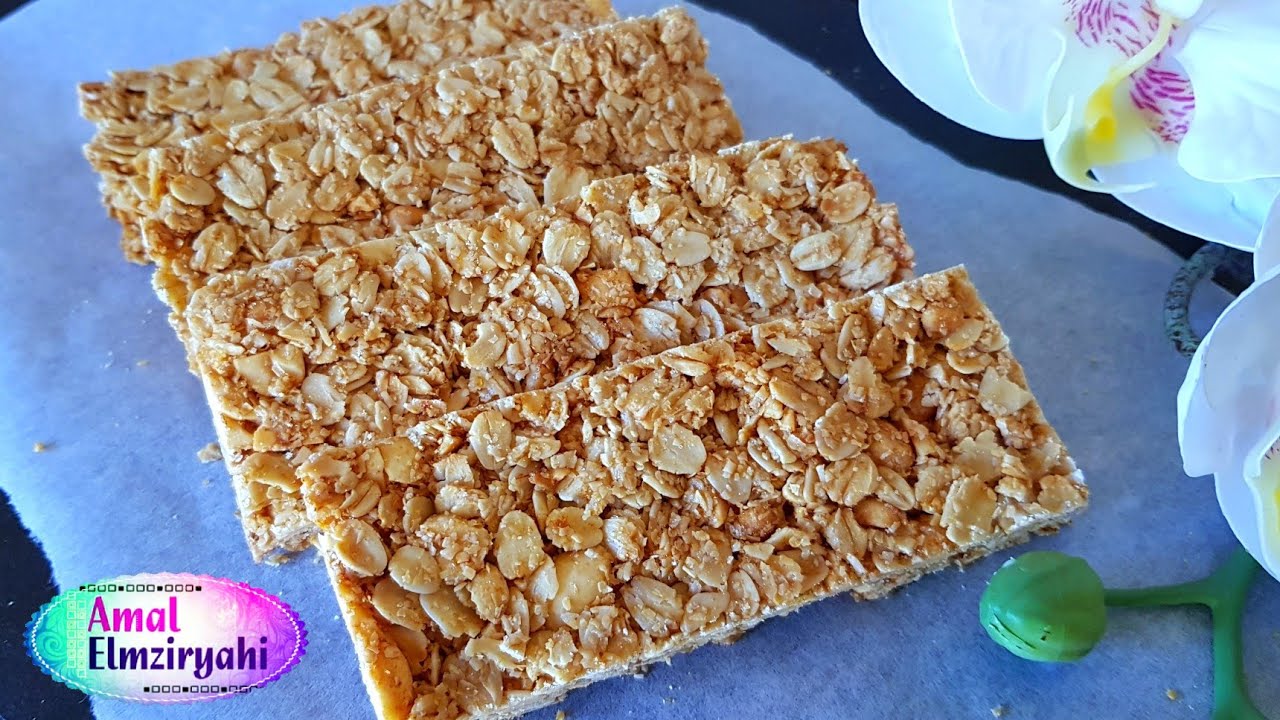أصابع الشوفان المقرمشة بالعسل granola bars