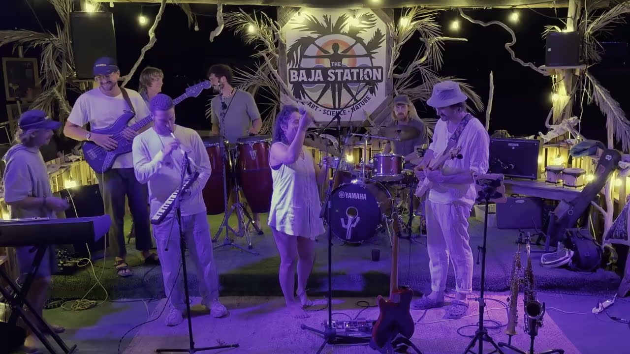 Pájaro Libre | Sunday Jams at The Baja Station