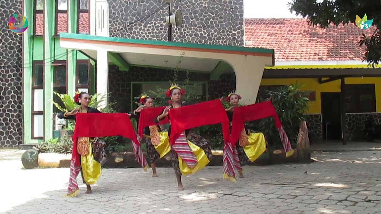 (No.3) TARI MANGKAT SMPN 1 PRAJEKAN KAMPUS EXPO 2022