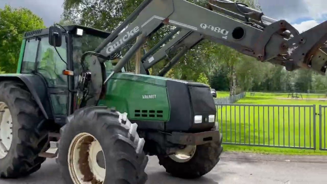 VALMET 8100
