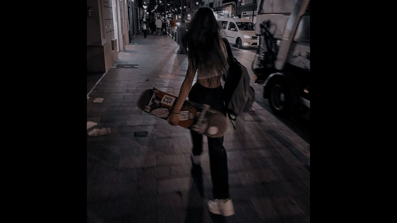 Kiss The Faultline | The Chromies