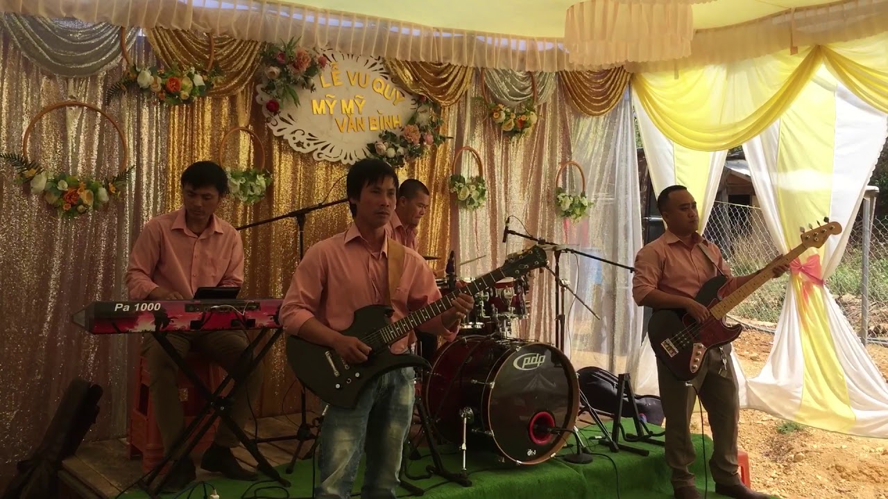 Hoà tấu nhạc sống Chuyện Tình Yêu  Band Anh Thư 20-01-2021