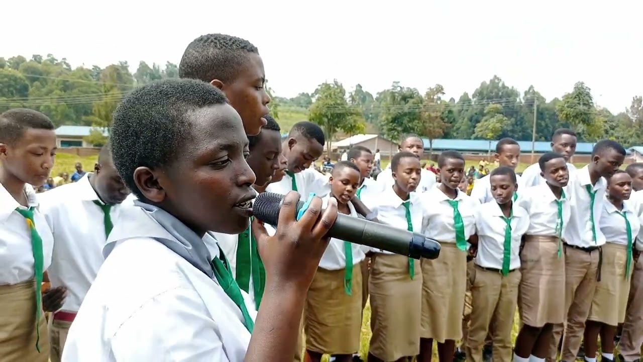 Indirimbo yuje ubutumwa mu kwibuka ya AERG/ Collège de NKANKA ukwiye  kumva aka kanya.