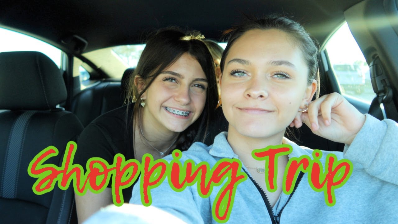 LAST CHRISTMAS SHOPPING TRIP FOR OUR FRIENDS! EMMA AND ELLIE