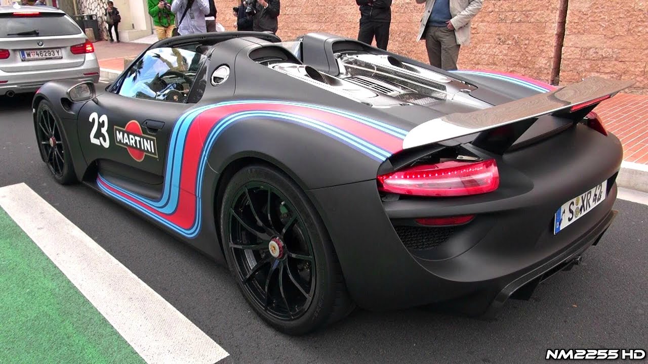 Porsche 918 Spyder SOUND - Revs and Accelerations!