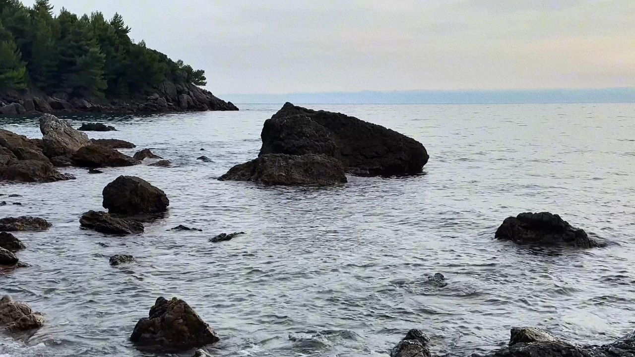 Calm Evening Sea by Coastal Rocks 🌊 Ocean Waves Ambience