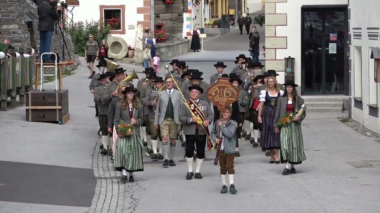 36. Bezirksmusikfest Mauterndorf 2022 Defilierung