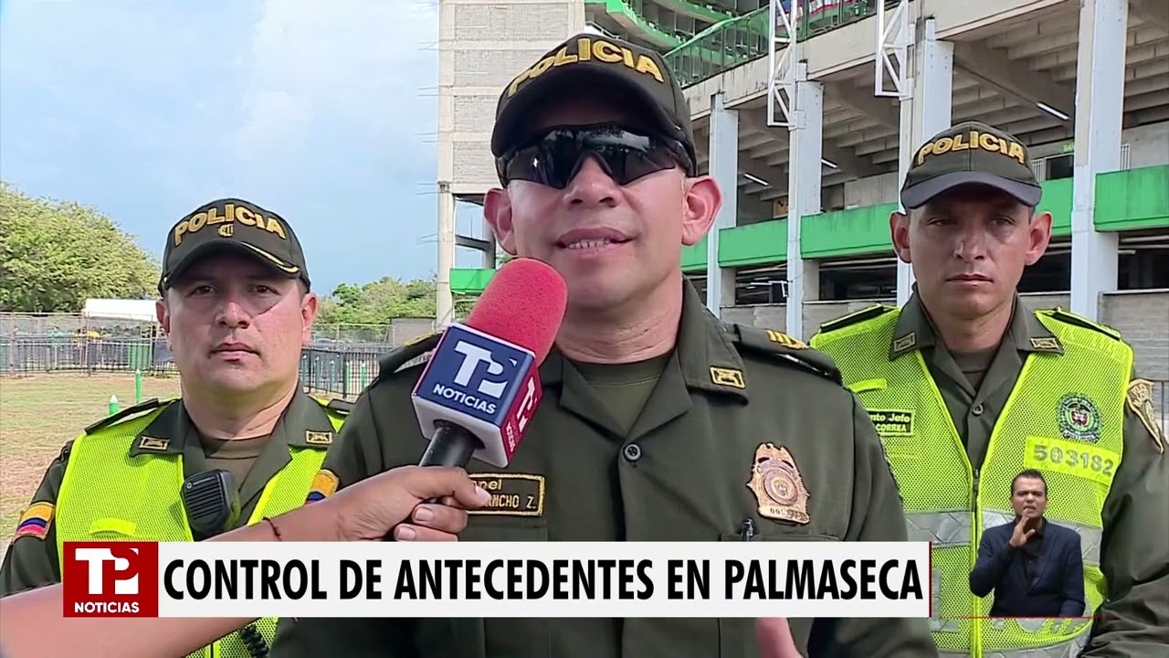 Hinchas del Deportivo Cali no pudieron entrar al Palmaseca por operativo de seguridad con Biometr&iacute;a