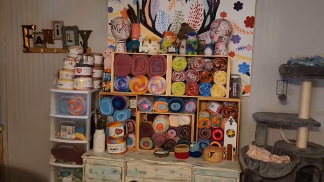 Welcome To The Yarn Parlor * Quick Tour Of The Yarn Cake Room