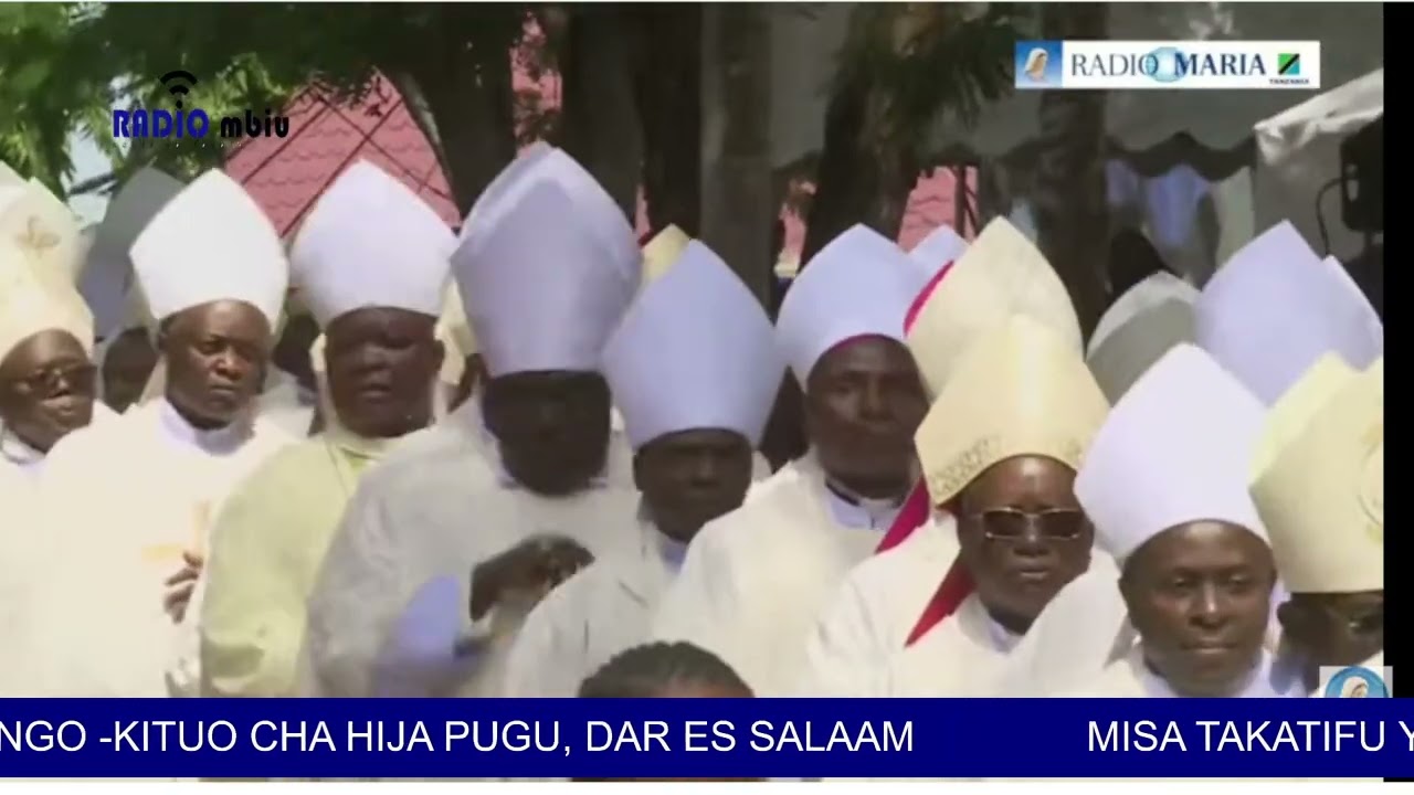 Maandamano ya Maaskofu na Mapadre- Misa ya mazishi Kardinal Pengo