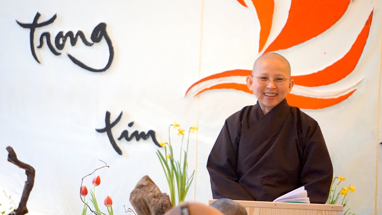 Dharma Talk by Sister Thuận Nghiêm